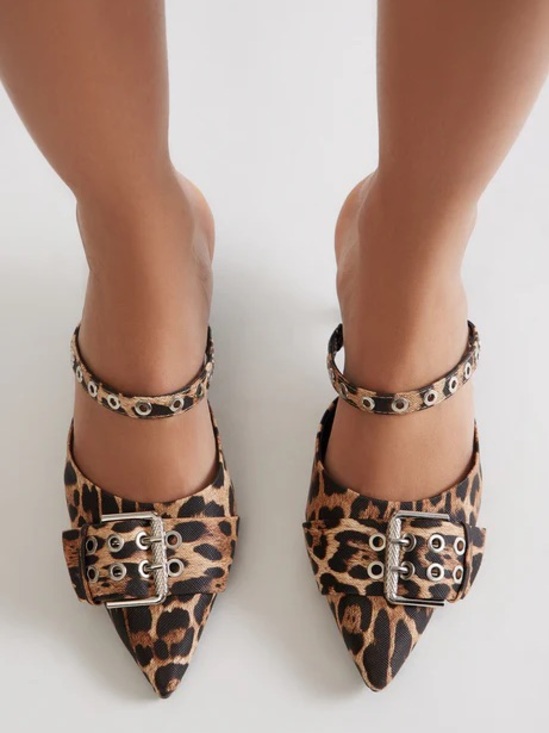 Fashion Nova Shoes - Fashion Nova Bale Hardware Kitten Heel Pumps - Leopard